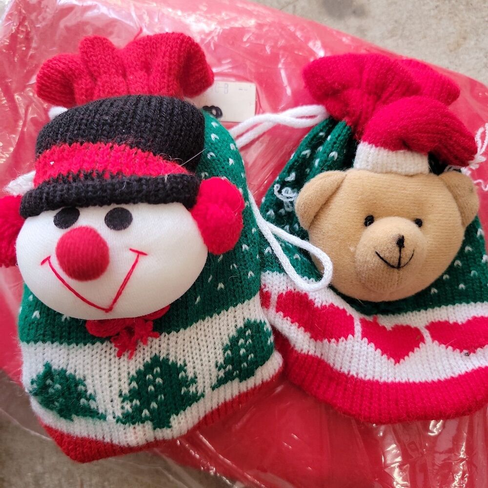 2 Vtg Knit Christmas Stocking Bags Gift Pouch Drawstring Sacks 8” x 5” Red Green
